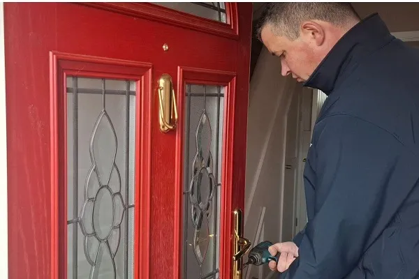 Multi point locking mechanisms